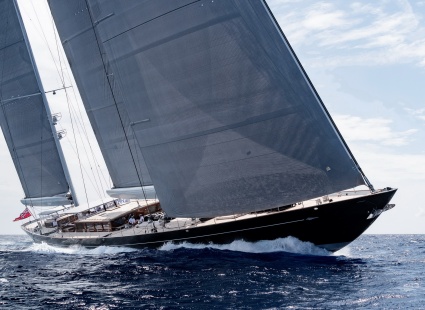 Image Aquarius wins “Best naval architecture – sailing yachts”